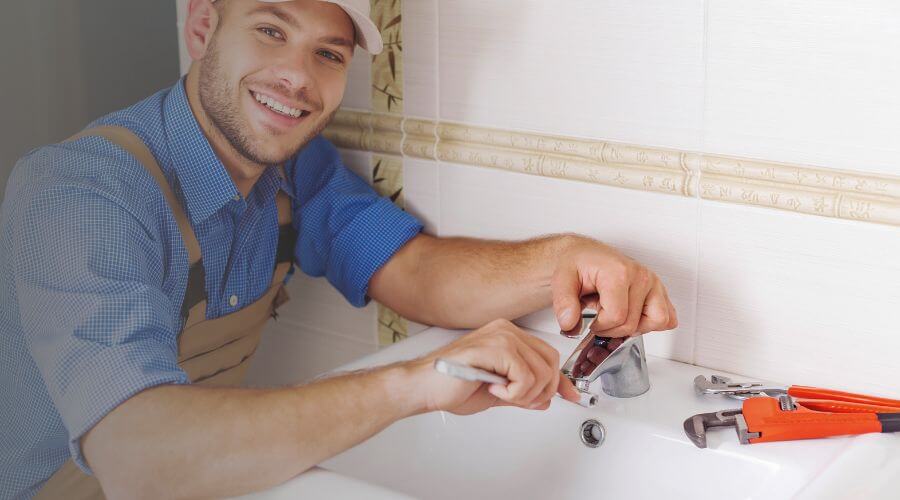 Handle or spout repair in Princeton, KS